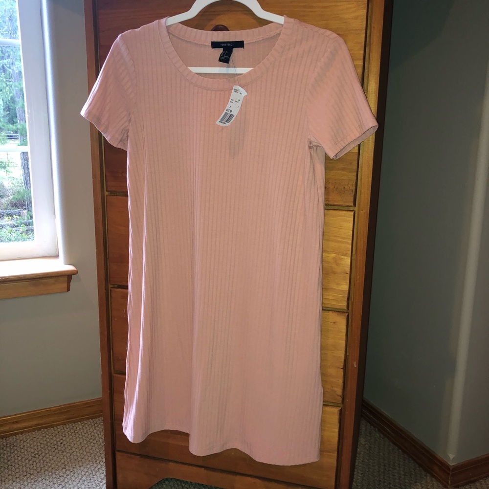 *NWT* Forever 21 T-Shirt Dress